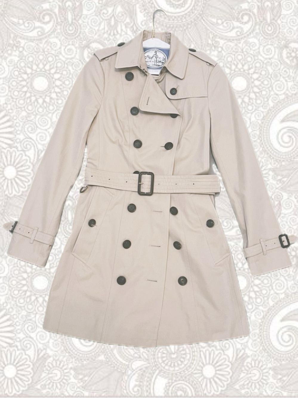 RARE Burberry Heritage Sandringham Long Trench perfect for petites!